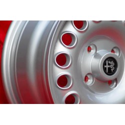 1 pc. jante Alfa Romeo Campagnolo 7x15 ET29 4x108 silver 105 Coupe, Spider, GTA, GTC, Montreal